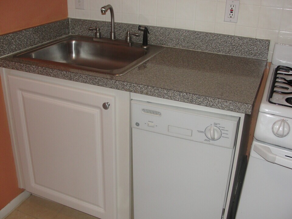 126 Blue Point Way, Unit 110 in Altamonte Springs, FL - Building Photo