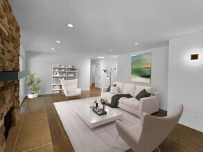 1527 Queensbury Ave in Los Altos, CA - Building Photo - Building Photo