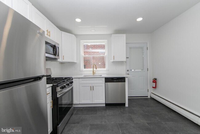 13 S Black Horse Pike in Haddon Heights, NJ - Building Photo - Building Photo