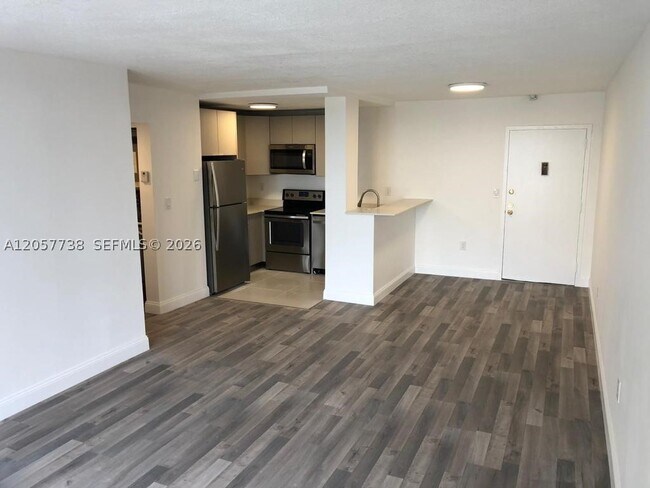 property at 9682 Fontainebleau Blvd