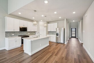 714 London Town Ln in McKinney, TX - Foto de edificio - Building Photo