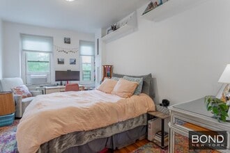 227 Riverside Dr in New York, NY - Building Photo - Building Photo
