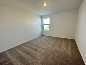 110 Montego St in Hutto, TX - Building Photo - Building Photo