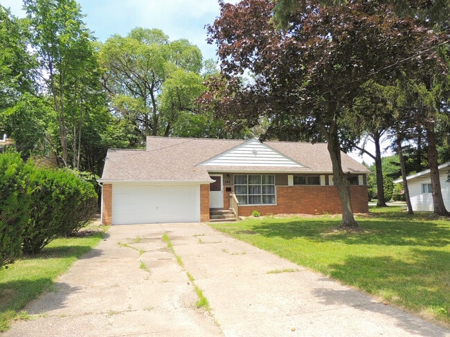 property at 286 Richmond Rd