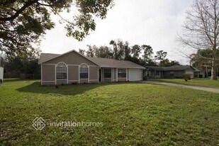 3111 Hallow Dr in Deltona, FL - Building Photo