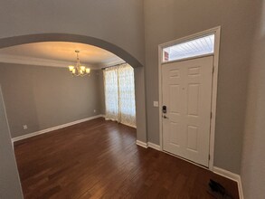 427 Rockcrest Way in Louisville, KY - Building Photo - Building Photo