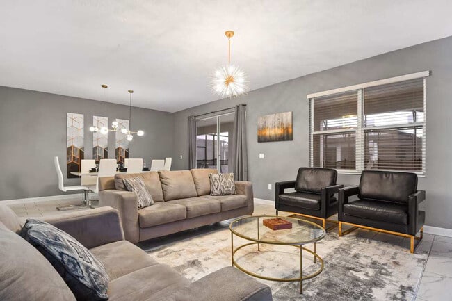 4547 Narrative Ln in Kissimmee, FL - Foto de edificio - Building Photo