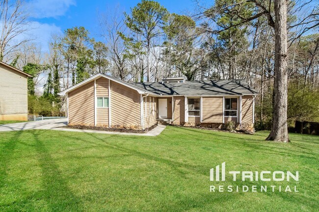 property at 2191 Lost Forest Ln SW