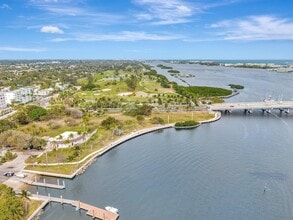 1 N Golfview Rd in Lake Worth Beach, FL - Foto de edificio - Building Photo