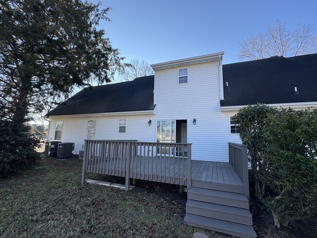 6060 Oxbridge Dr in Salisbury, MD - Building Photo - Building Photo