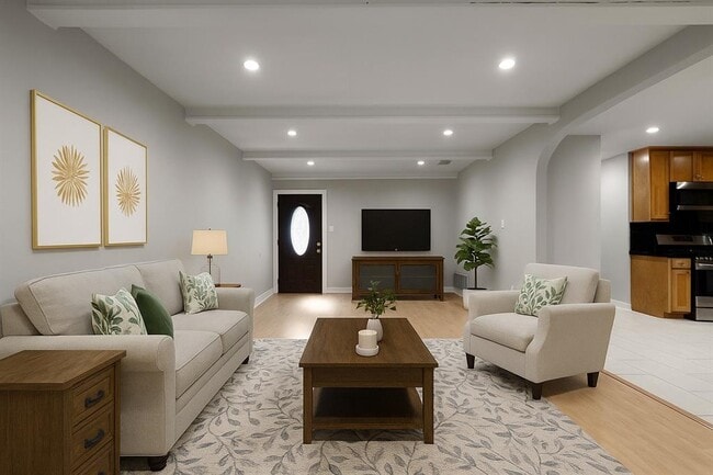 property at 1504 W 39th 1/2 St