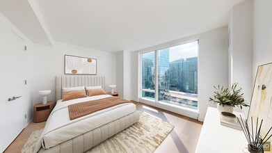 400 W 61st St in New York, NY - Building Photo - Building Photo