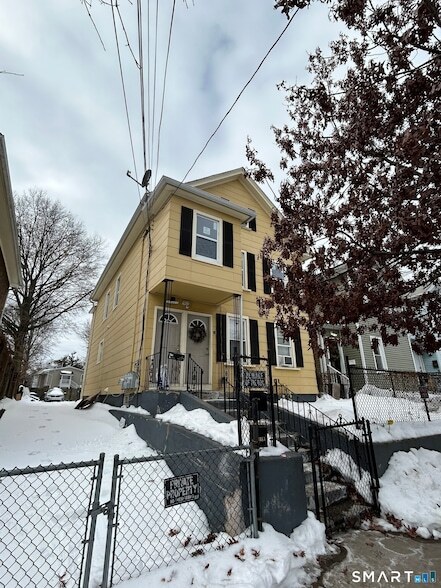 property at 18 Wilson St