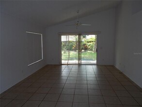 11815 Lewis Green Way in Orlando, FL - Building Photo - Building Photo