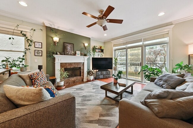 4853 N Winthrop Ave in Chicago, IL - Building Photo - Building Photo