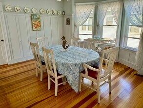 73 St Winter Rental Only St in Hull, MA - Foto de edificio - Building Photo
