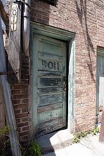 5011 N Ravenswood Ave in Chicago, IL - Building Photo - Building Photo