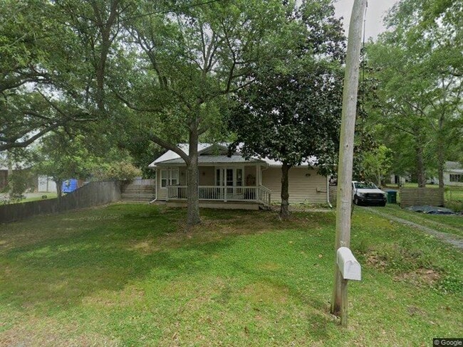 property at 710 Pershing Ave