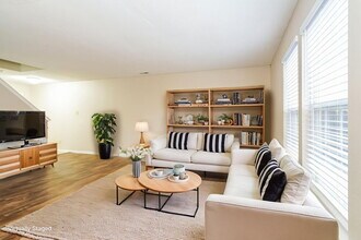 2004 Orchid Bloom Dr in Indianapolis, IN - Building Photo - Building Photo