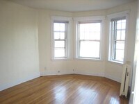 1872 Commonwealth Ave photo'