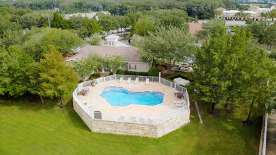 Rolling Acres Apartments in Lady Lake, FL - Building Photo - Building Photo