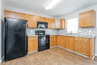 3845 Thornaby Cir in Winston-Salem, NC - Building Photo - Building Photo