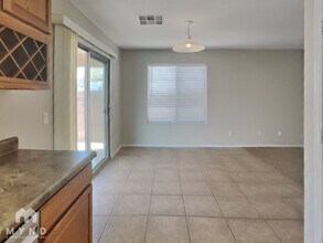 6746 E Pine Way in Florence, AZ - Building Photo - Building Photo