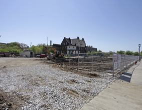 Veterans Manor in Milwaukee, WI - Building Photo - Building Photo