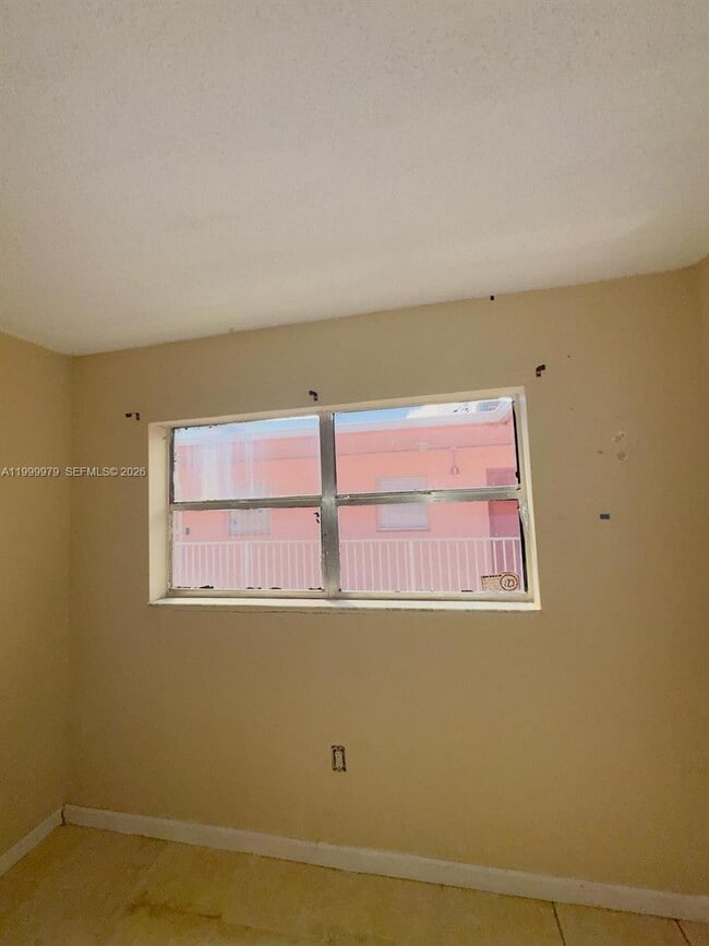 19841 SW 114th Ave in Miami, FL - Building Photo - Building Photo