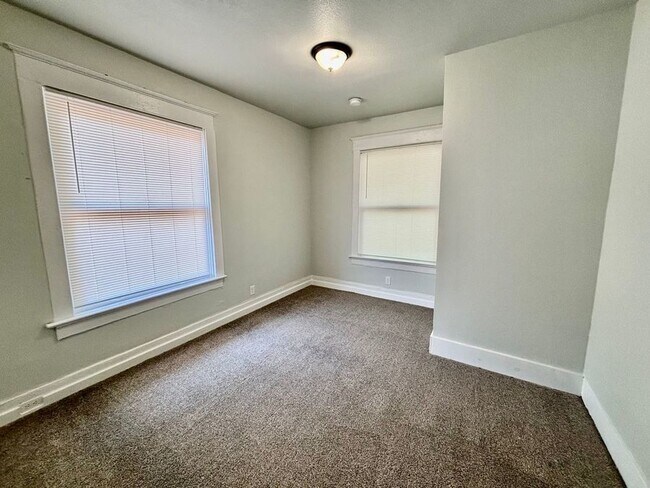 1627 Alston Ave-Unit -3 in Fort Worth, TX - Building Photo - Building Photo