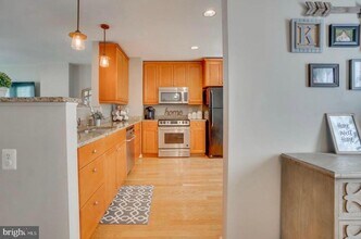 15326 Waters Edge Ct in Montclair, VA - Building Photo - Building Photo