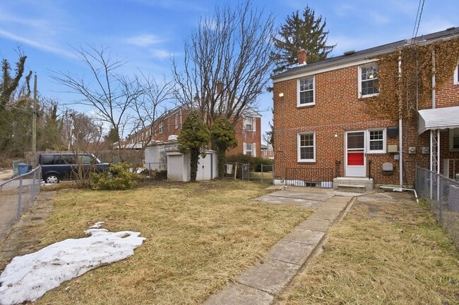 property at 182 Cherrydell Rd