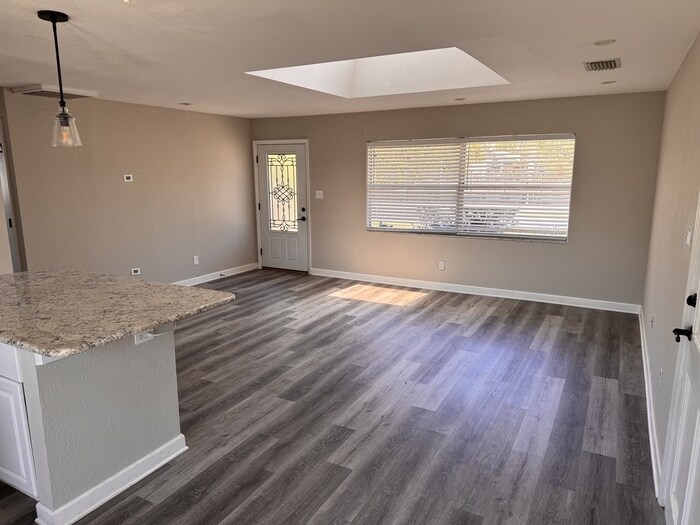 3140 Ashton Rd in Sarasota, FL - Building Photo