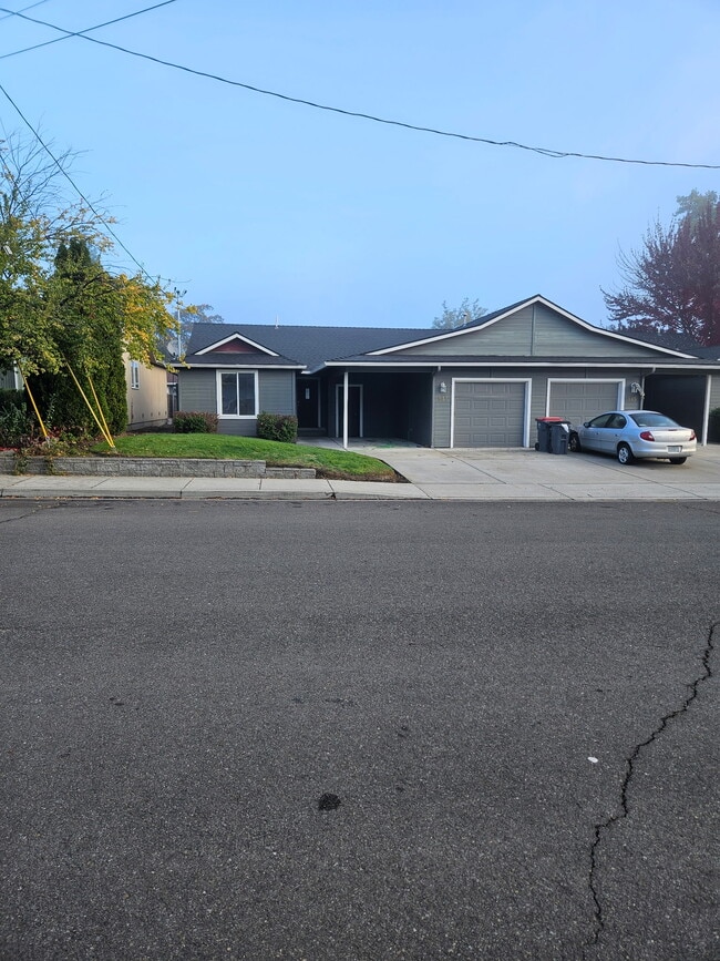 property at 941 Laurel St