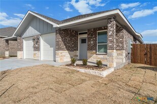 1114 Zora Dr in Temple, TX - Building Photo