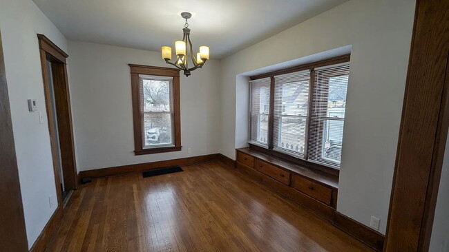 1317 W Shiawassee St in Lansing, MI - Building Photo - Building Photo