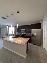 541 Buchannan Dr in Davenport, FL - Building Photo - Building Photo