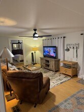 1219 Thomas Dr in Panama City Beach, FL - Building Photo - Building Photo