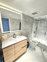 401 Ocean Dr, Unit 1007 in Miami Beach, FL - Building Photo - Building Photo