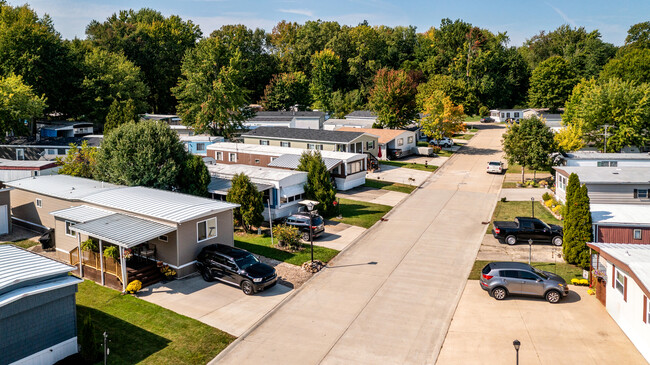 Northridge Cove in North Ridgeville, OH - Building Photo - Building Photo