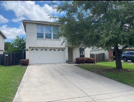 9061 Clearwood Path in Universal City, TX - Building Photo