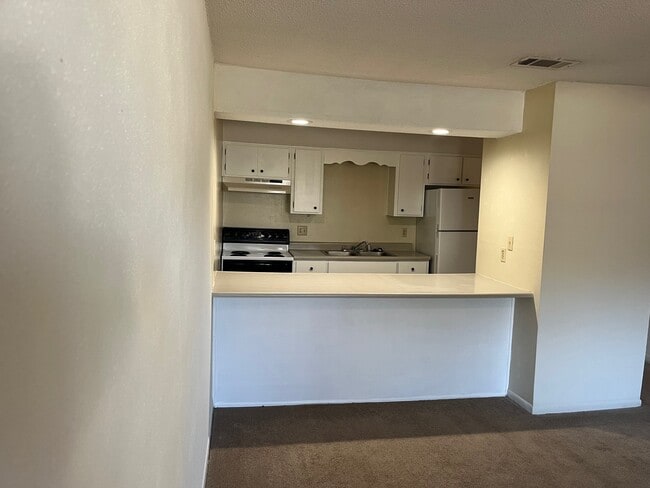 25C 6th St, Unit Shalimar Rentals