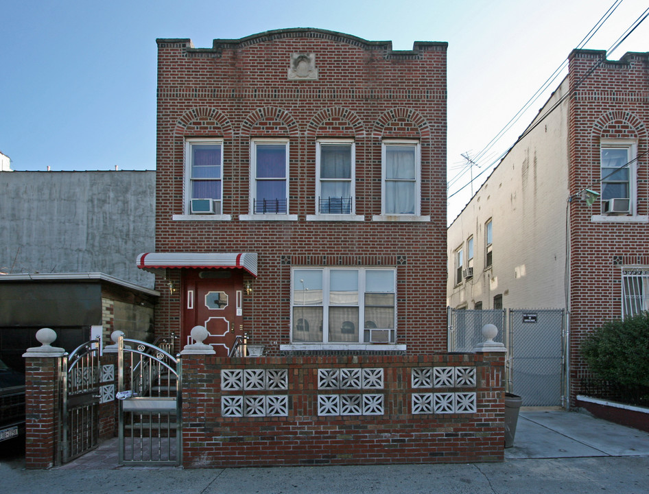 365 E 52nd St in Brooklyn, NY - Foto de edificio