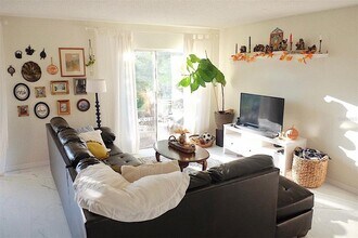 10659 Windsor Ct in Orlando, FL - Building Photo - Building Photo