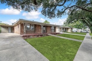 1808 Elise Ave in Metairie, LA - Building Photo