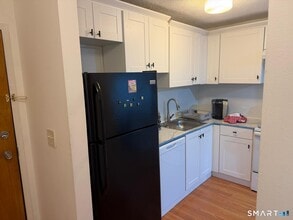 91 4th St in Ansonia, CT - Building Photo - Building Photo