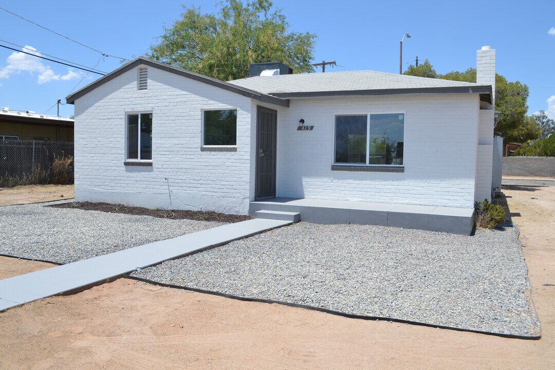 419 E Seneca St in Tucson, AZ - Building Photo