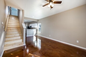 1115 N Paddock Ave in Stephenville, TX - Building Photo - Building Photo