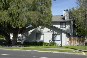 1816 N N St in Livermore, CA - Building Photo - Building Photo