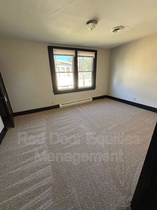 508 N Columbus St in Lancaster, OH - Building Photo